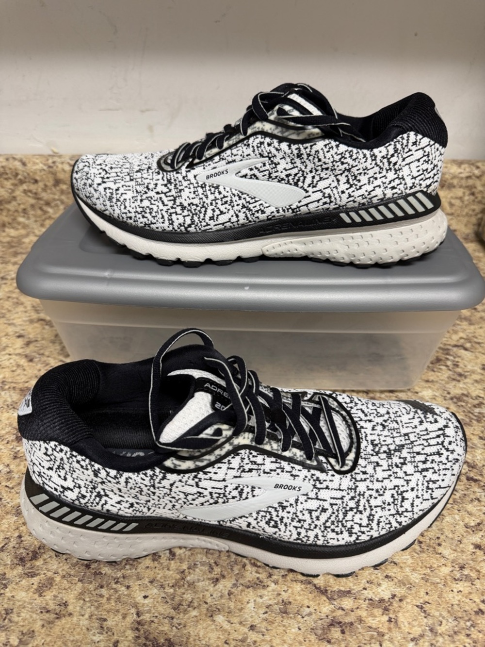 Brooks Adrenaline GTS 20 Black and White Knit Running Sneakers 9